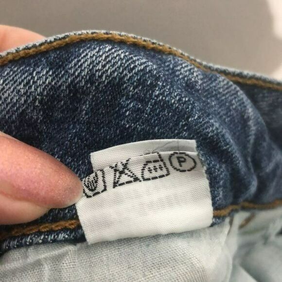 Levi's High Rise Bootcut Stretchy Blue Jeans, Size 28, 27" Inseam - Picture 12 of 12